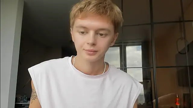 angelAndyy webcam