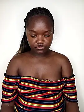 little_creamy webcam