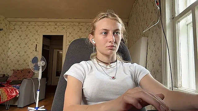 LisaBam webcam