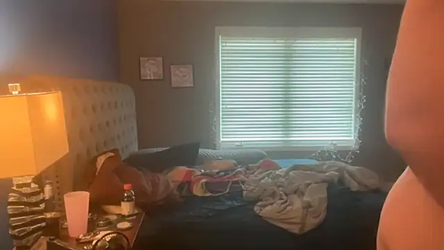 Moroncuckoldloser699 webcam