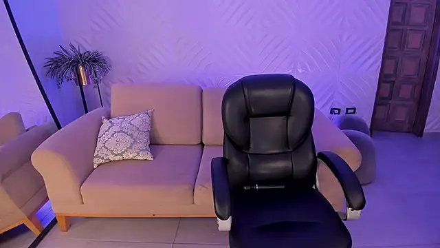 KylaMorrison webcam
