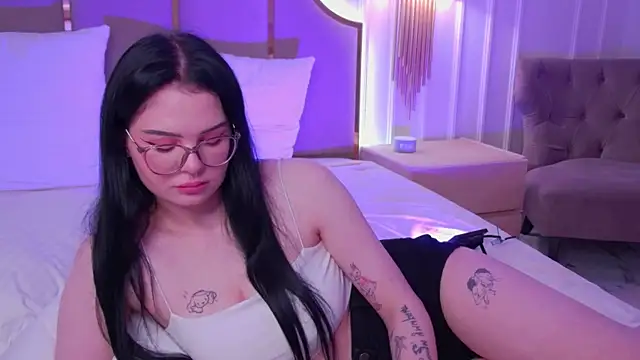 CindyMil webcam