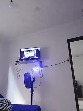 Gasc_1992 live cam on StripChat