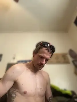 KBONE36 live cam on StripChat