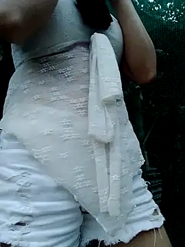 Zara-bebe live cam on StripChat