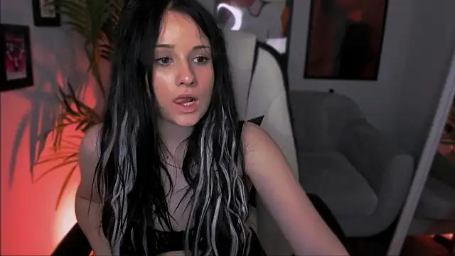 AmeliaRiviera live cam on StripChat