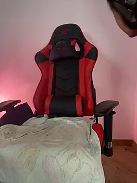 curvy_erotic1 webcam