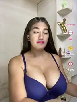 SexyFatHugeCock live cam on StripChat