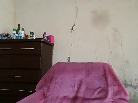 sexybigboobz live cam on StripChat