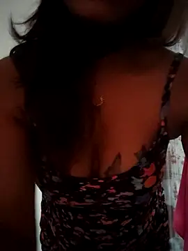 juhicpl143 live cam on StripChat