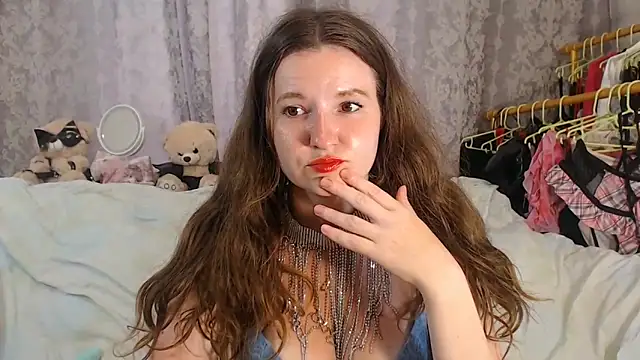ChloeBrooklyn live cam on StripChat