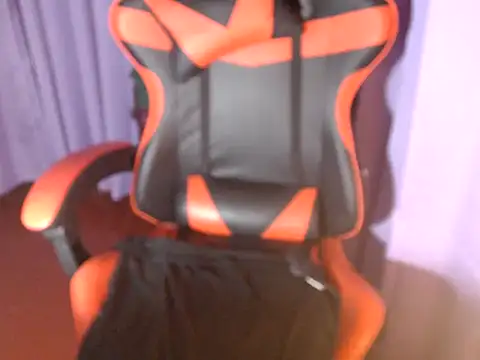 ColtishKira webcam