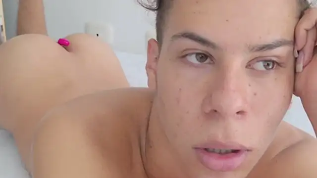 grey___27 webcam