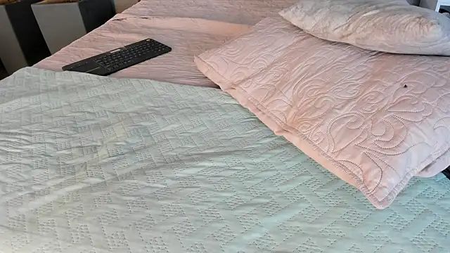 charlie___musk's live room