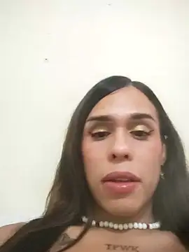 pretty_ariiel webcam