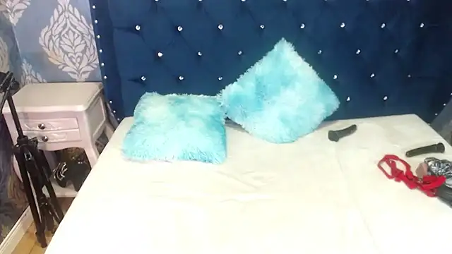 Sofiacowperx webcam