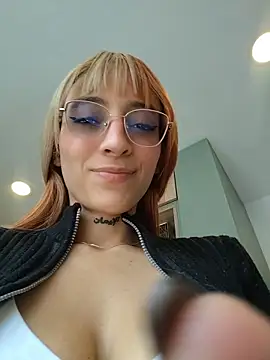 Dani-peggin webcam
