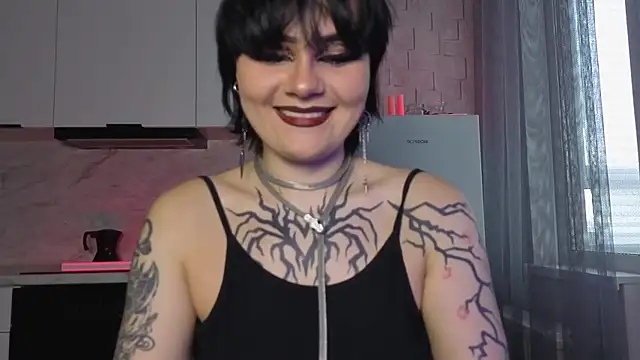 IntrigueYourDay webcam