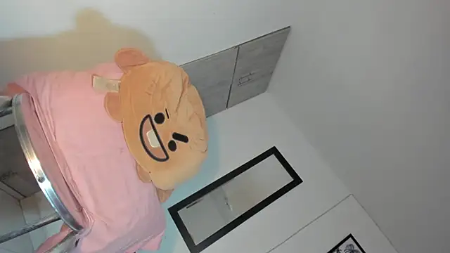 exotis_tiahara777 webcam
