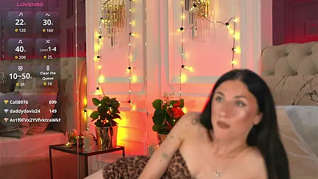 EllieJules webcam