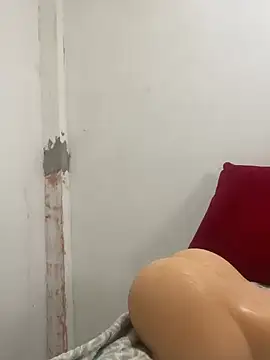 Lion_Yummy webcam