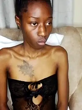 MyrahEbony webcam