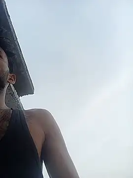 Kaala_Boy webcam