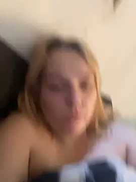milf_cherry99 webcam
