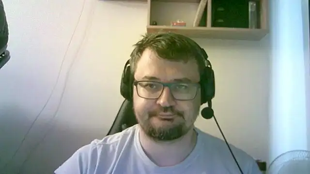 SirAbuser webcam