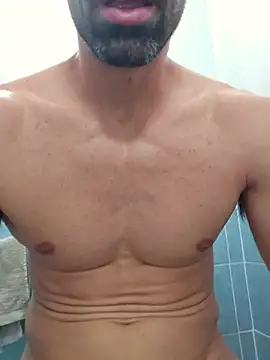 Gnarvshek live cam on StripChat