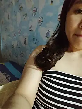Biva11 live cam on StripChat