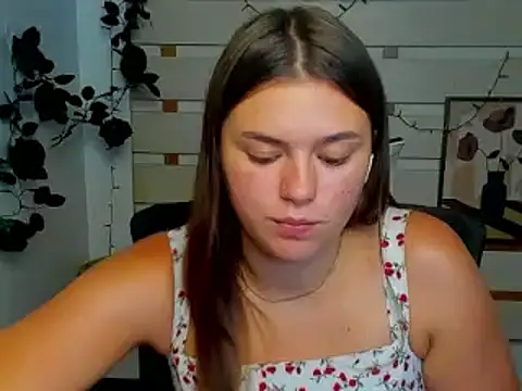 Josephine_Kiss webcam