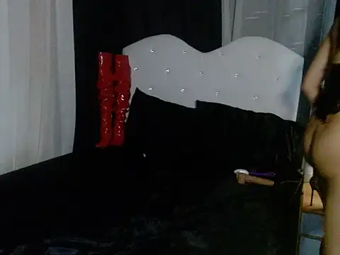 AshantTsiBigCock webcam