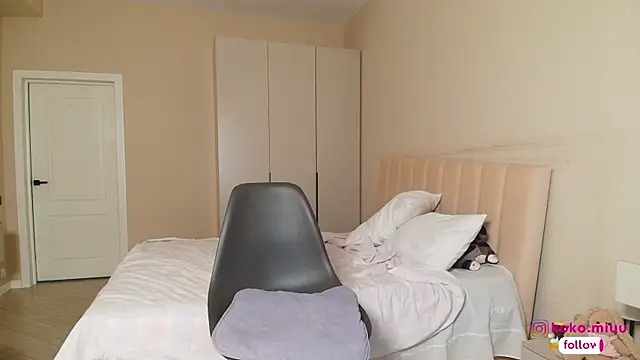 KokoMiu live cam on StripChat