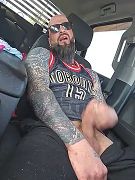 Beardedtattood webcam