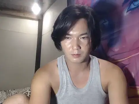 urhalfguyxx webcam