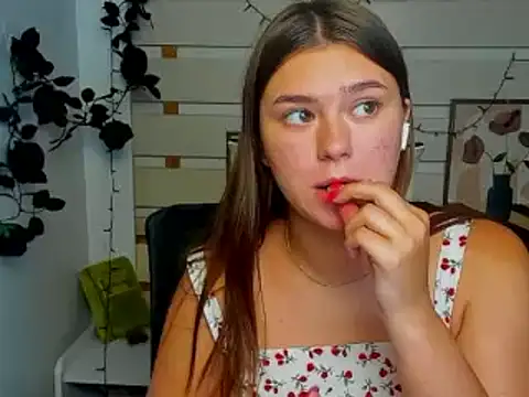Josephine_Kiss webcam
