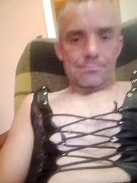 pavel858@xh live cam on StripChat