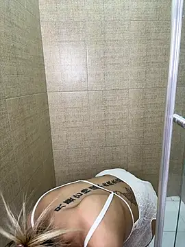 isa_sweet1_ webcam