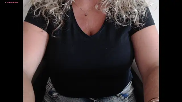 JenniLowen