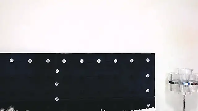 GiselleR webcam