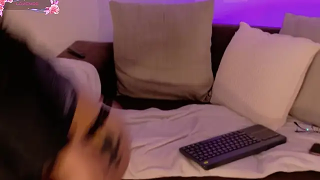 AnabelWolf webcam