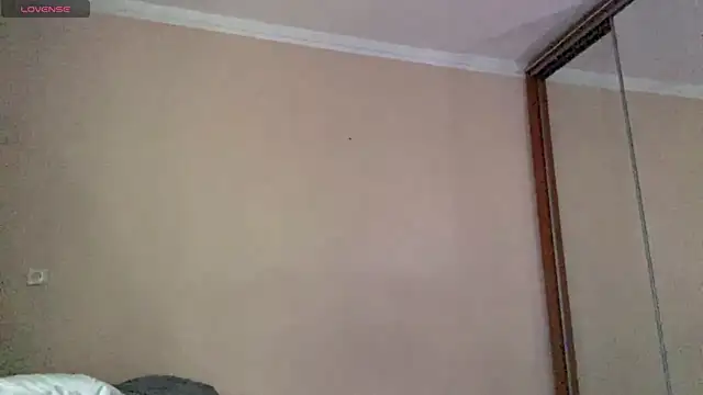 LaurenBlade webcam