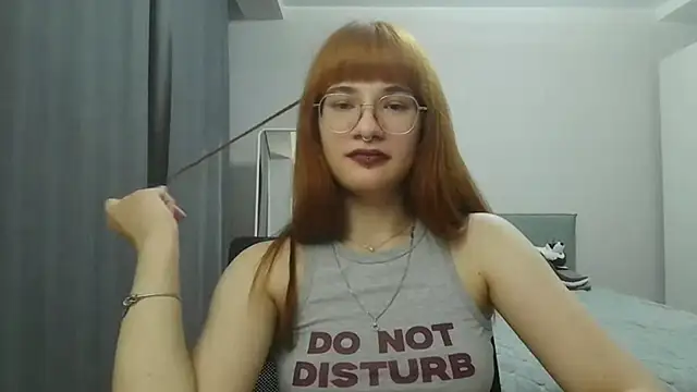 NeeCarfave webcam