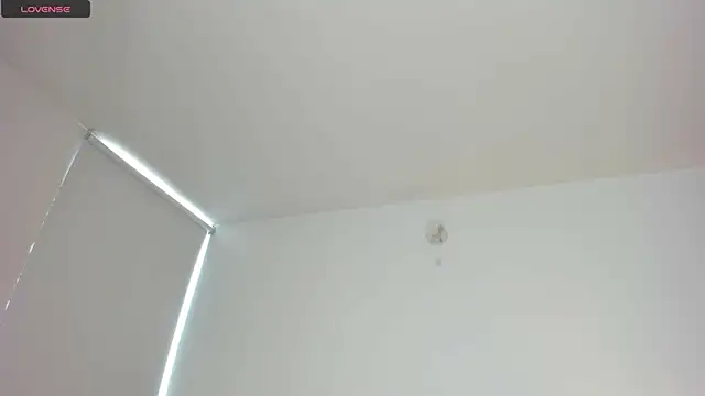 sophie_connors webcam