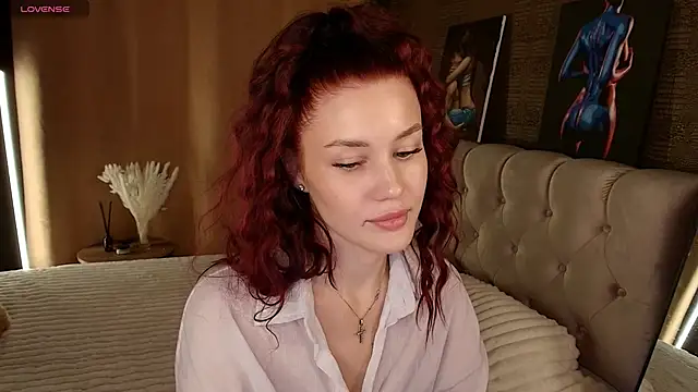 aria_mila (F young) - red ass