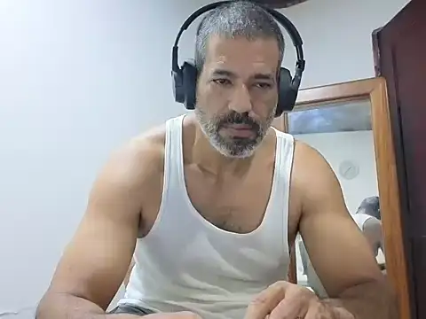 jackbigcock11 webcam