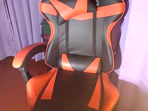 ColtishKira webcam
