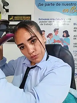 MAYE__13 webcam