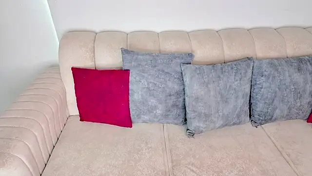 Hornyshow_tv webcam